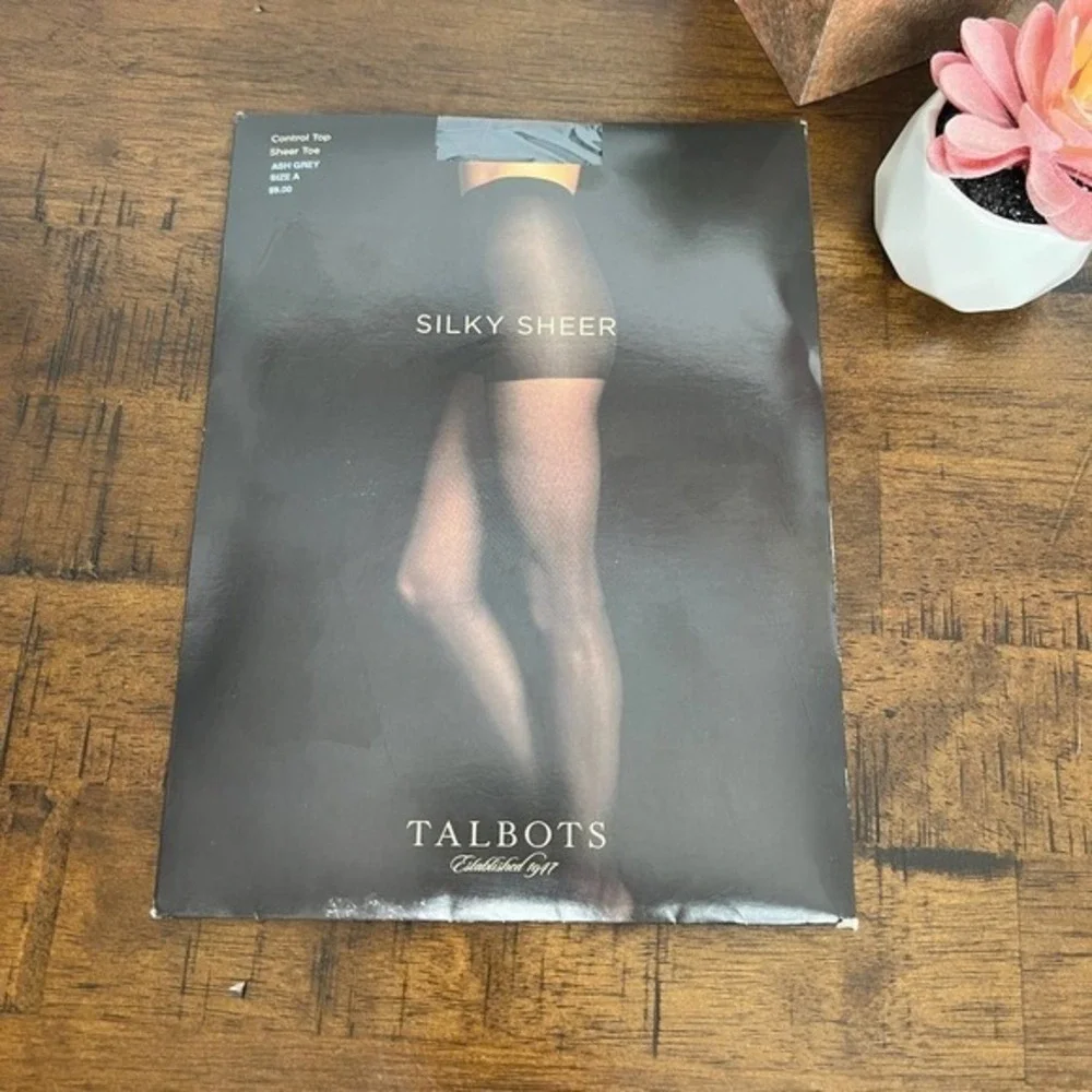 TALBOTS‎ Silky Sheer Control Top Pantyhose Size A Ash Grey Vintage Discontinued